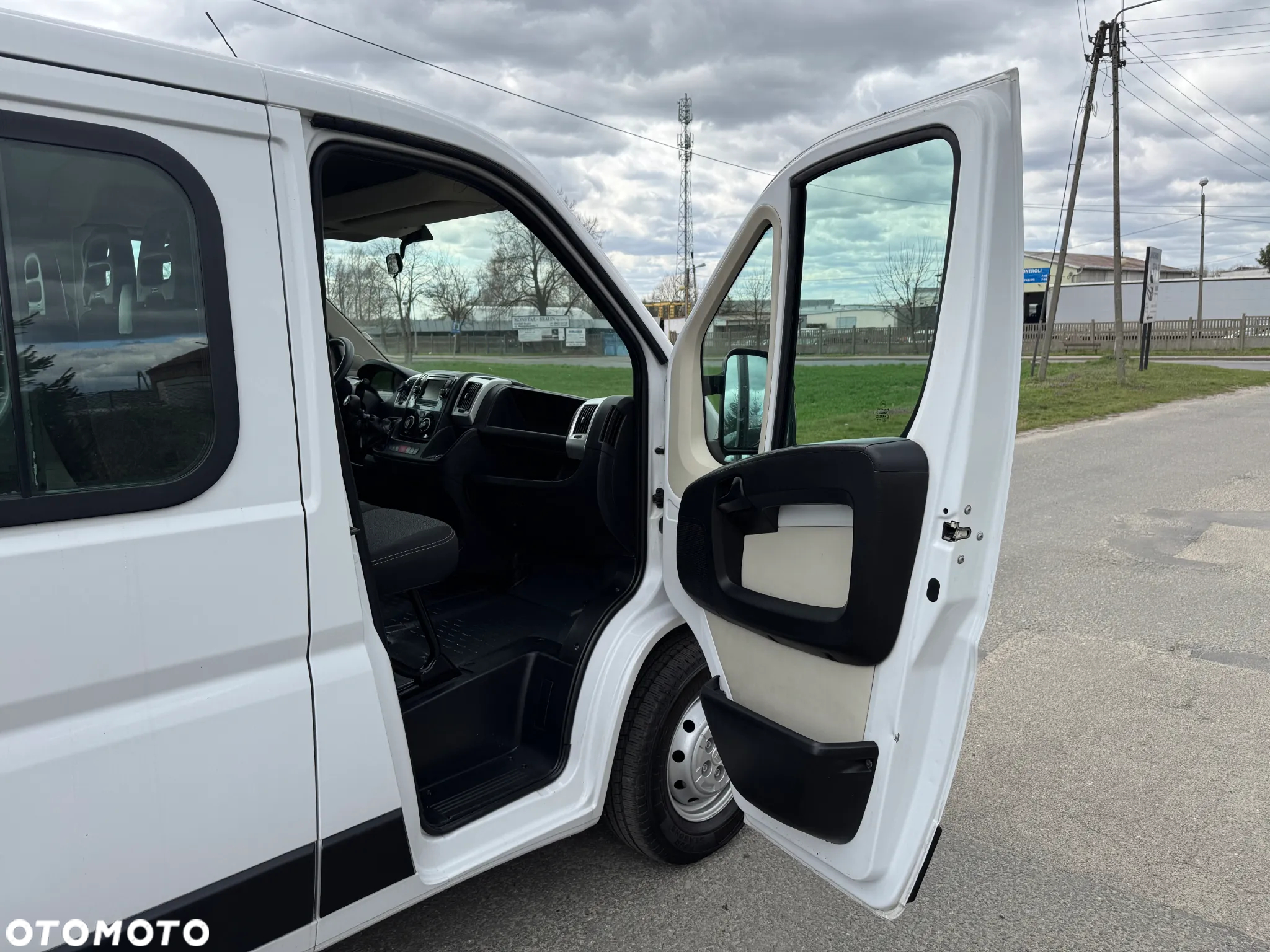 Fiat Ducato * 2.3 / 130KM * DOKA / Brygadówka * Skrzyniowy * - 27