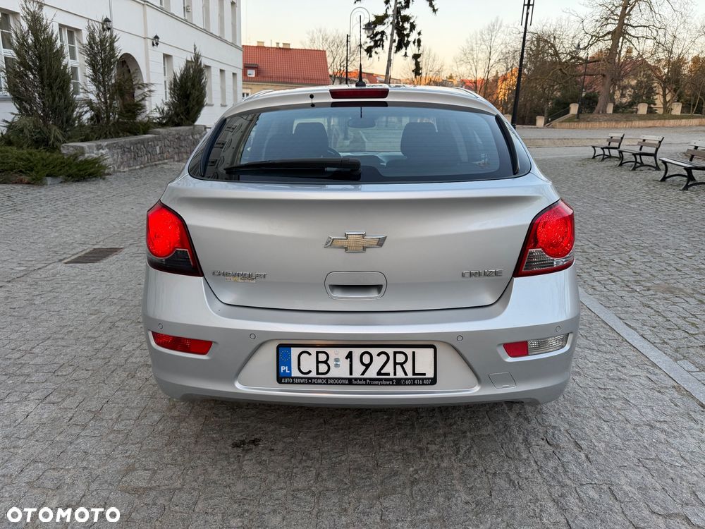 Chevrolet Cruze 1.6 LT - 5