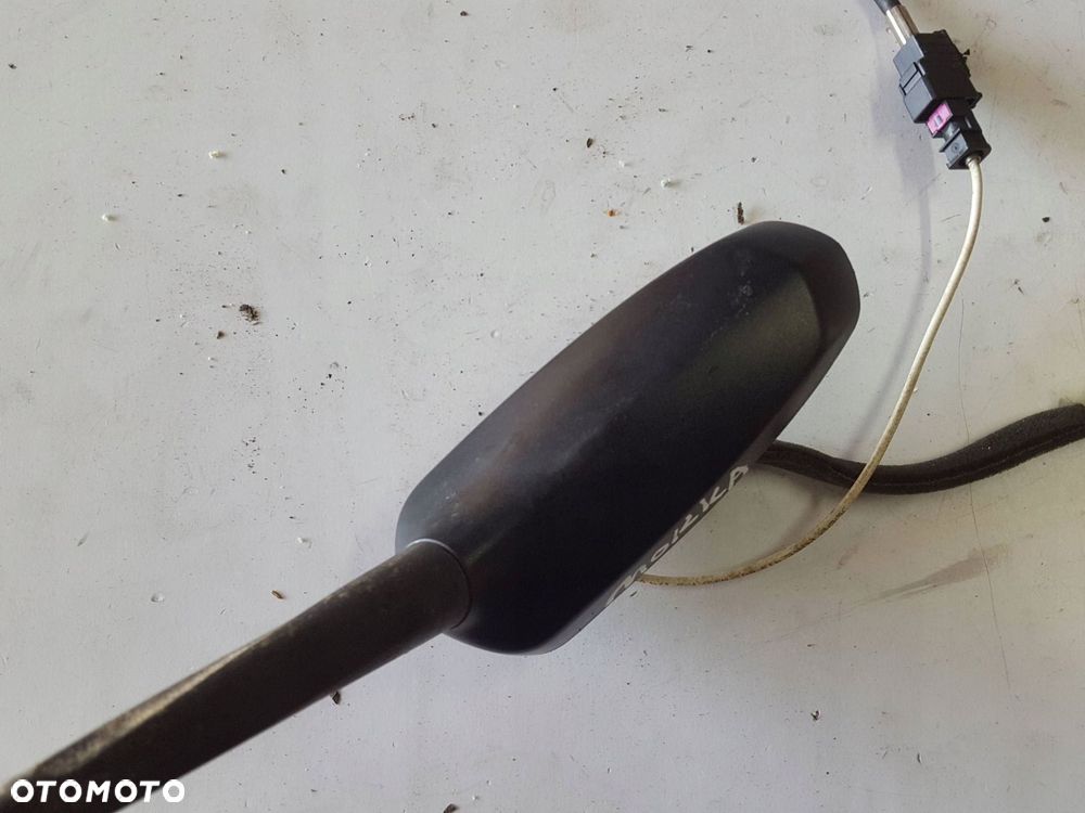 OPEL MOKKA I A 12-16r ANTENA DACHOWA RADIA 95127907 - 2