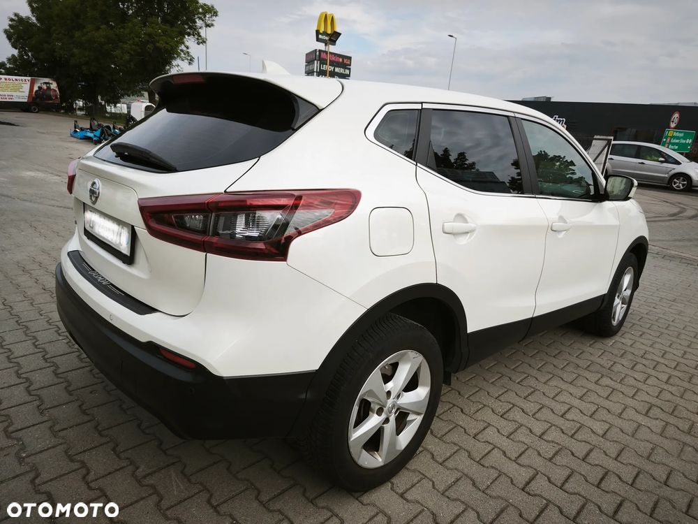 Nissan Qashqai - 9