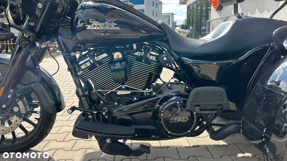Harley-Davidson Trike Freewheeler - 13