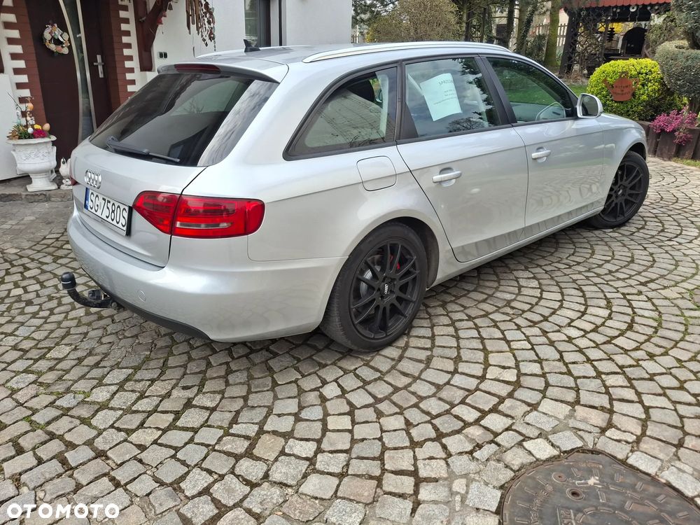 Audi A4 Avant 2.0 TDI DPF Attraction - 3