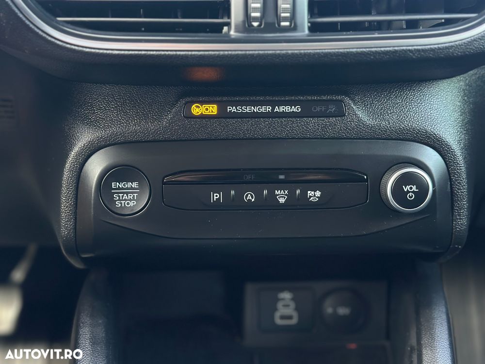 Ford Focus 1.5 EcoBlue Start-Stopp-System Aut. TITANIUM DESIGN - 9