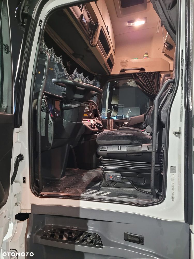 Mercedes-Benz Actros 1851 - 8