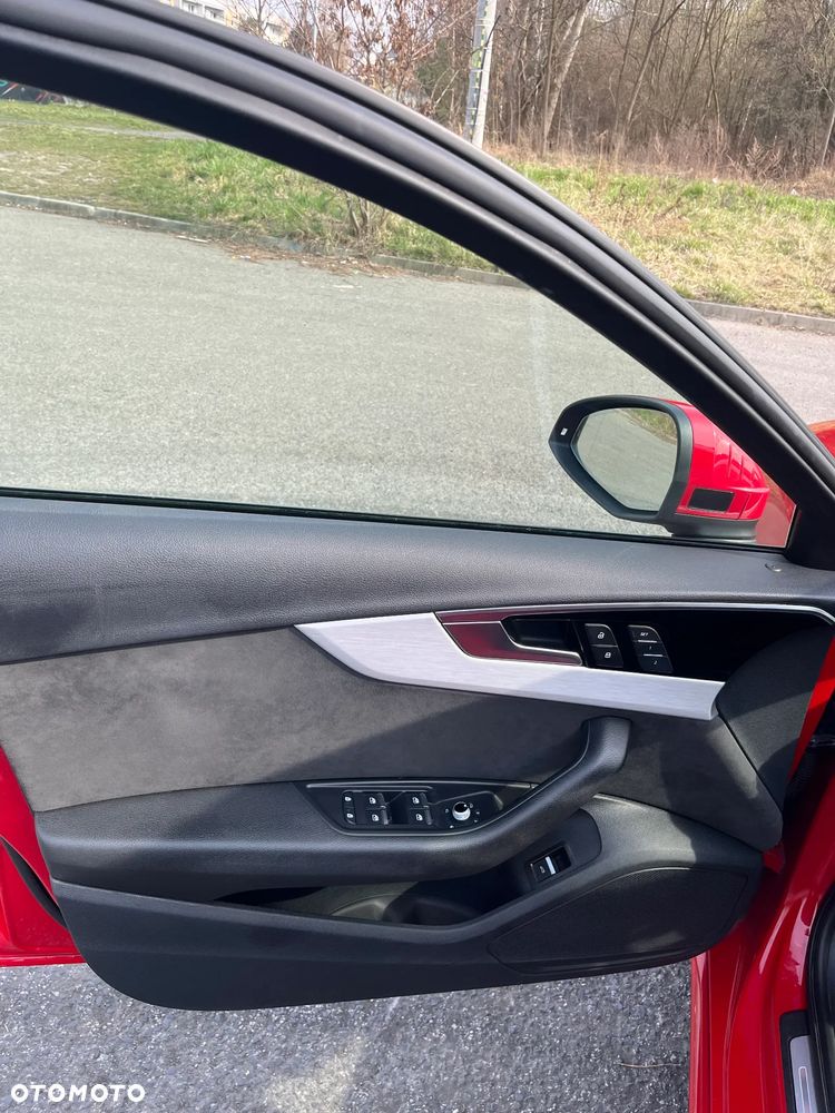 Audi A4 Avant 2.0 TFSI Quattro Sport S tronic - 22