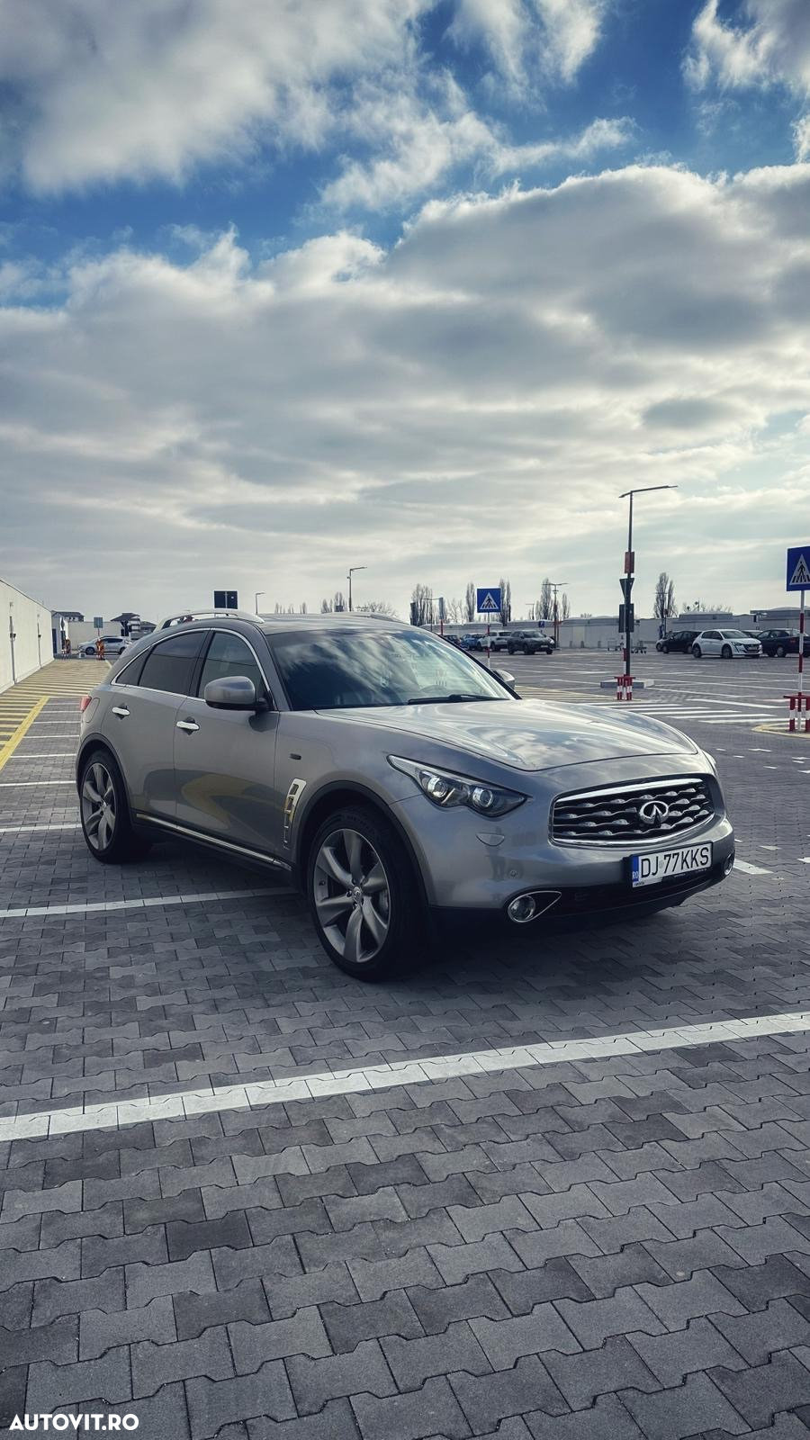 Infiniti FX 30 FX30d AWD Aut. S - 2