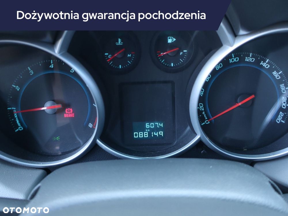 Chevrolet Cruze - 13