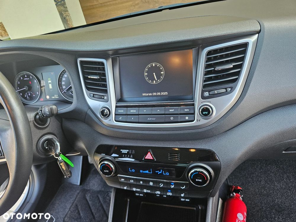 Hyundai Tucson 1.6 GDI BlueDrive Comfort 2WD - 27