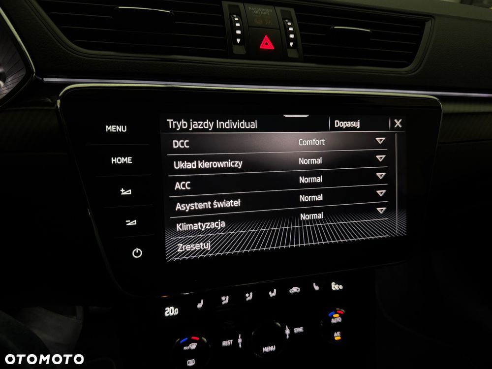 Skoda Superb 1.4 TSI Plug-In Hybrid Sportline DSG - 25