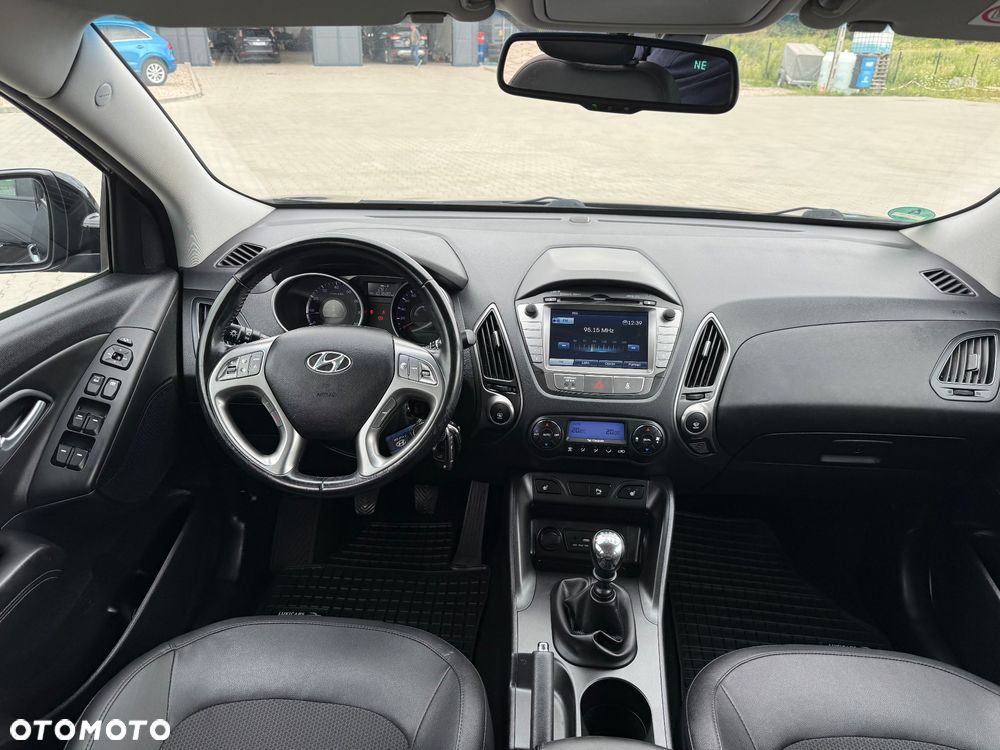 Hyundai ix35 blue 1.6 2WD Finale Gold - 22