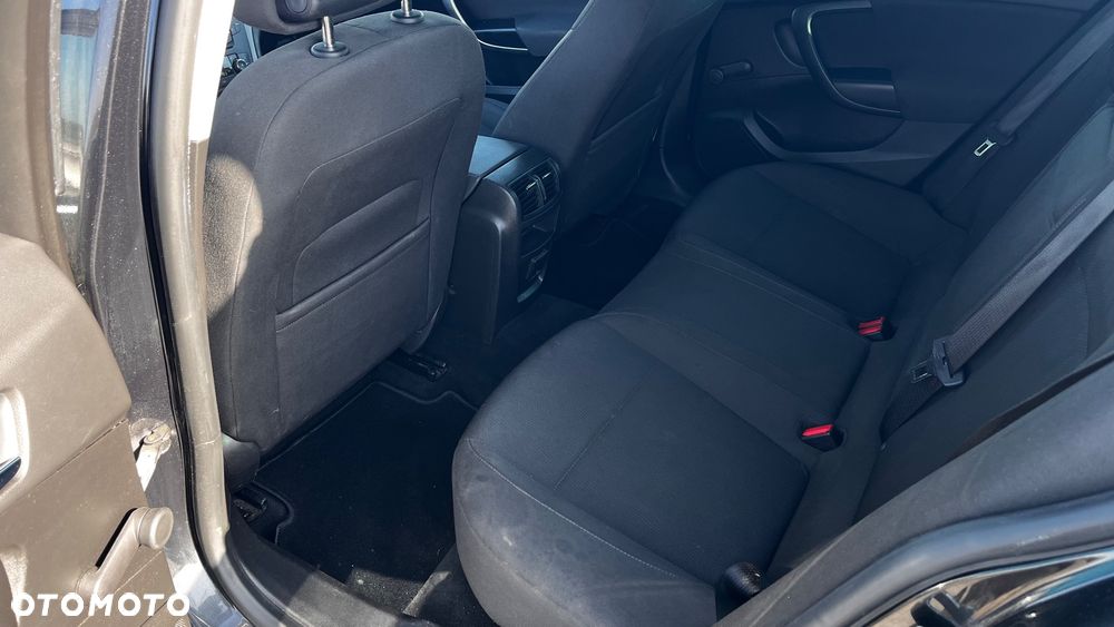 Opel Insignia 2.0 CDTI - 13