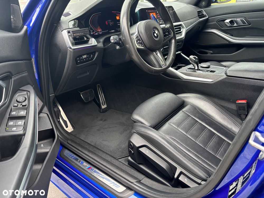 BMW Seria 3 320d M Sport Shadow - 5
