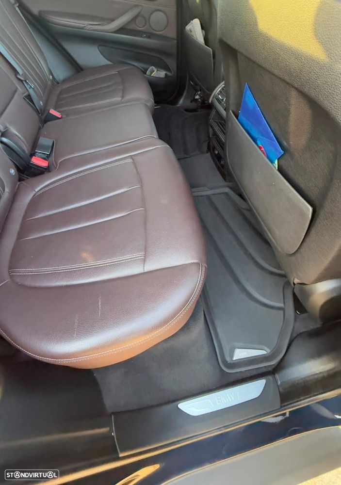 BMW X5 25 d sDrive - 7