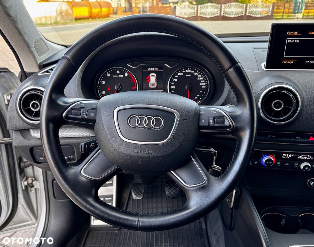 Audi A3 Sportback 1.4 TFSI cylinder on demand Attraction - 25