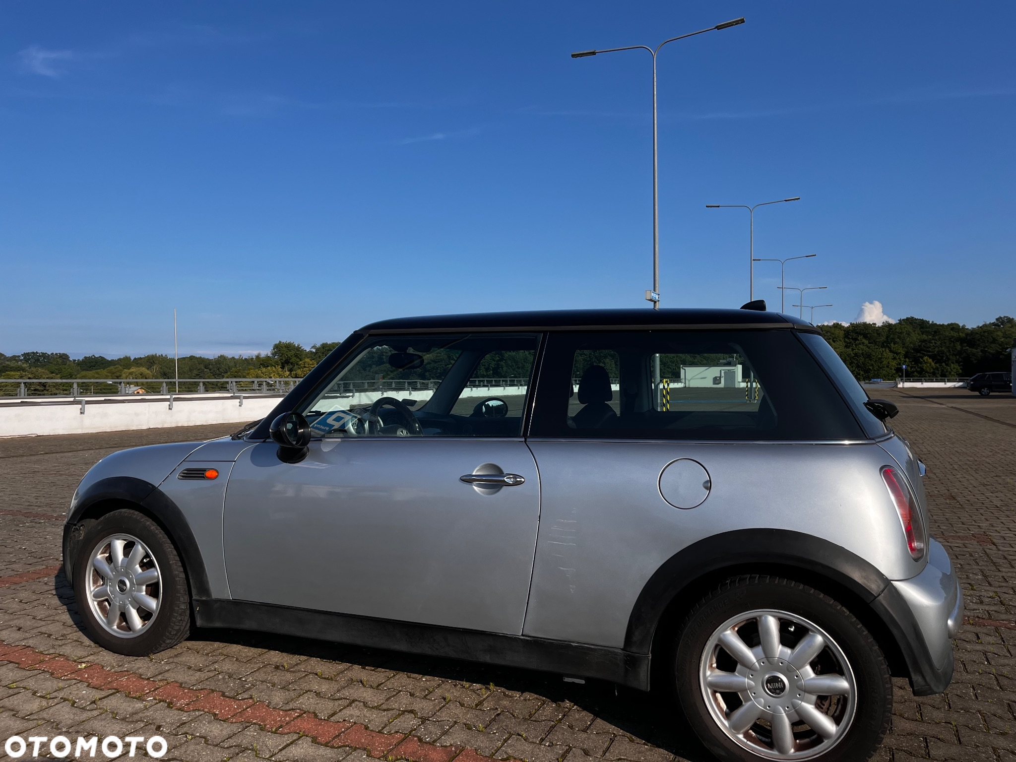MINI Cooper Standard - 3