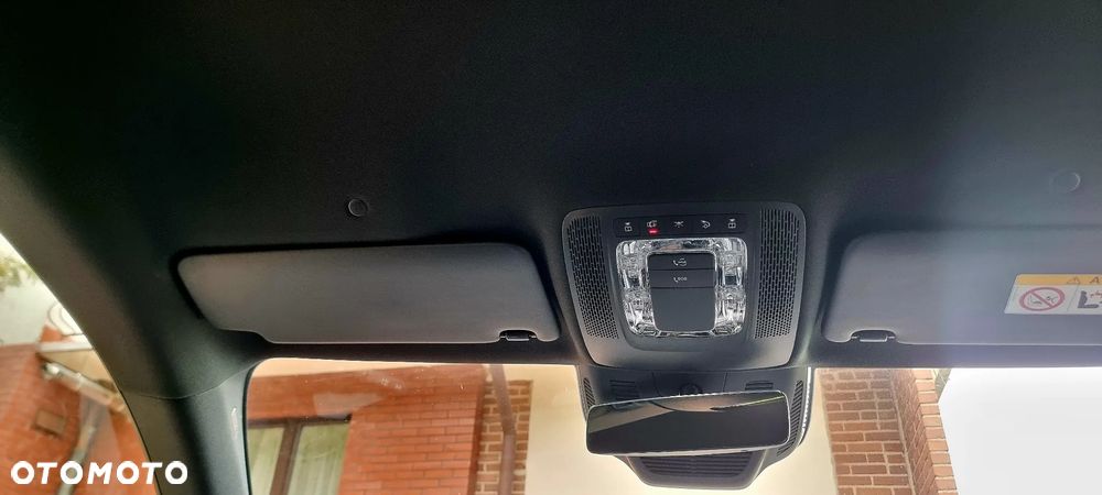 Mercedes-Benz CLA 220 d Progressive 8G-DCT - 24