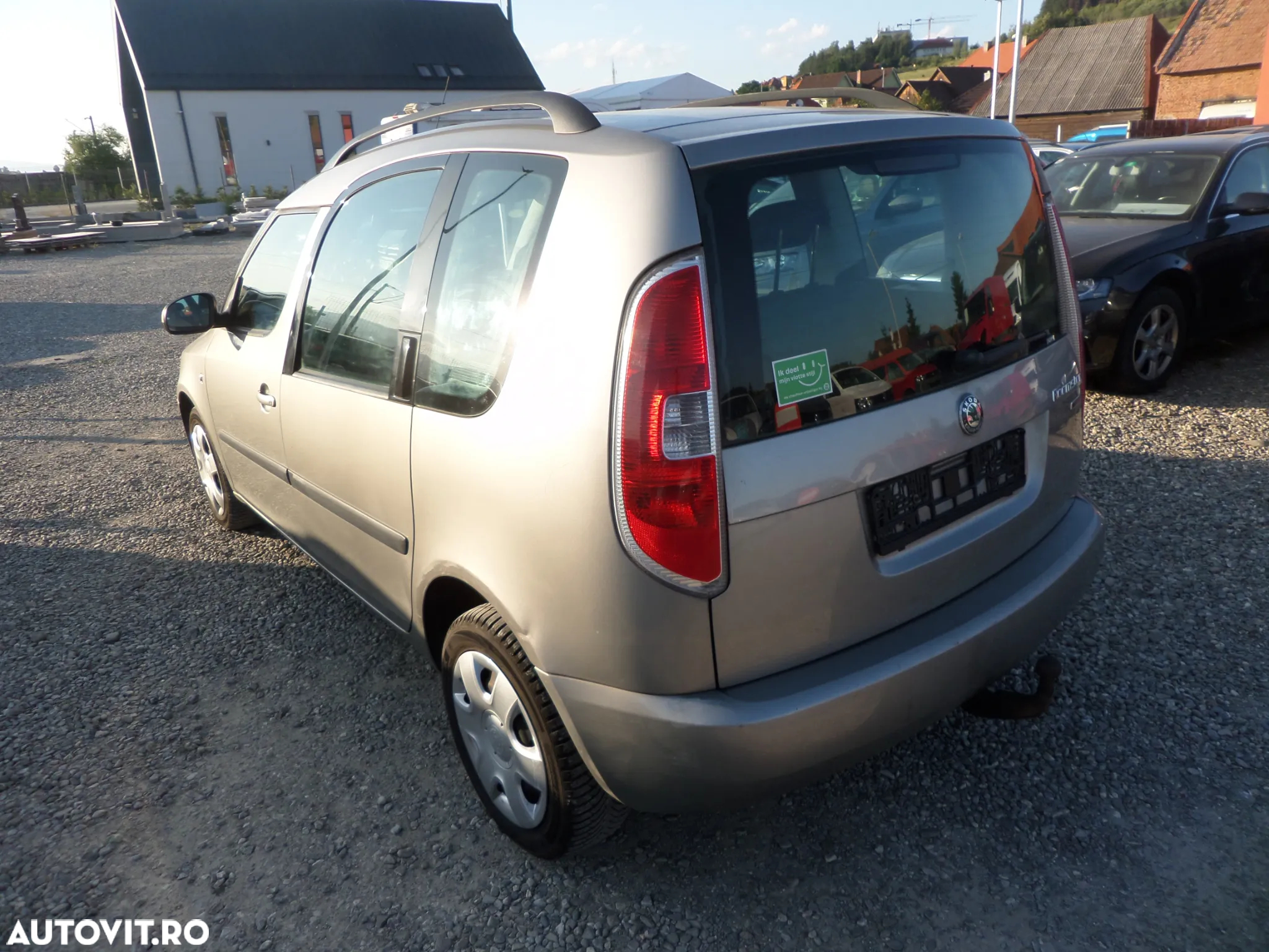 Skoda Roomster 1.9 TDI Comfort PLUS EDITION - 2
