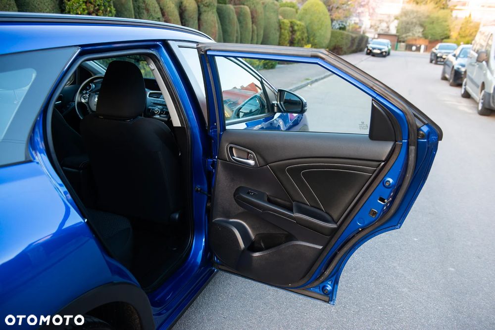 Honda Civic 1.8 i-VTEC Elegance - 23