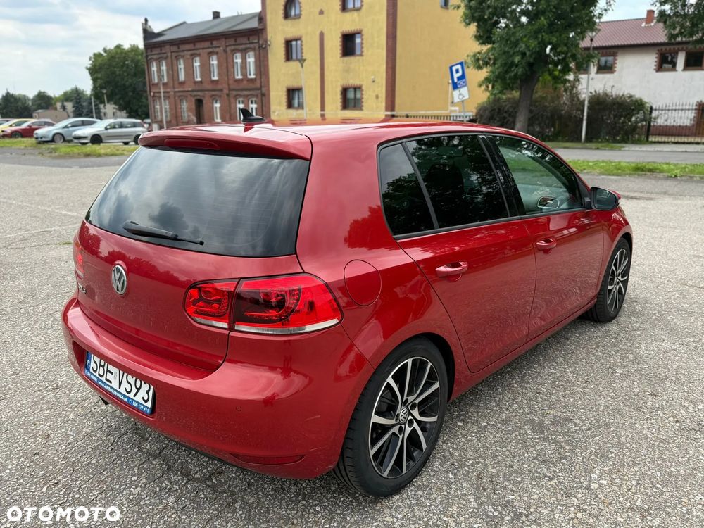 Volkswagen Golf 2.0 TDI DPF Highline - 8