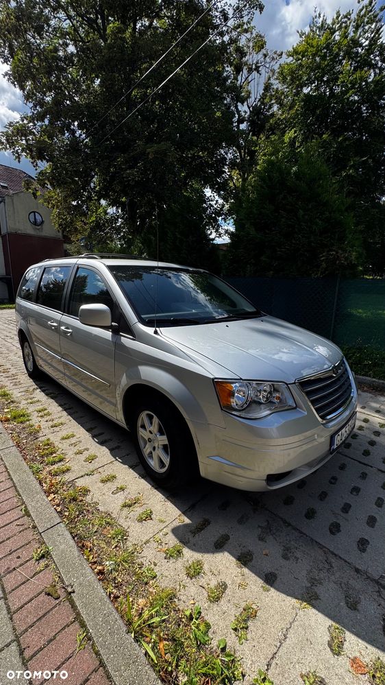 Chrysler Town & Country 4.0 Limited - 1