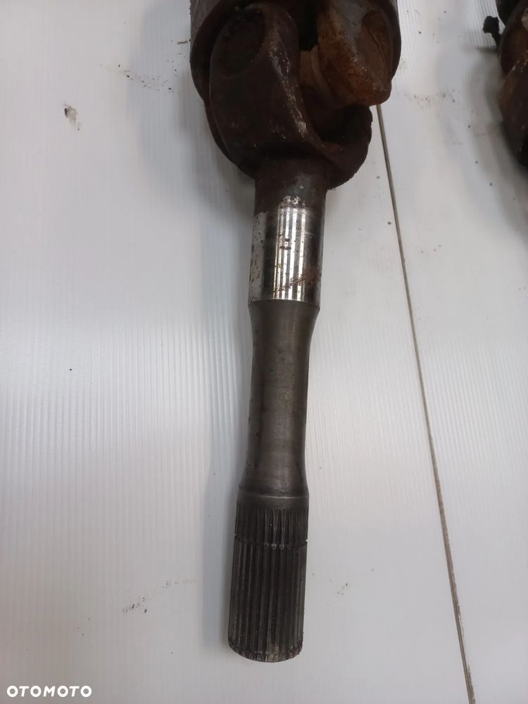 Części Renault 106.54,110.54,120.54,133.54,145.54,155.54 Półoś,krzyżak Z32,Z29,układ planetarny,kosz,zwolnica,pokrywa,bieżnia,obudowa 7700609283,Opryskiwacz Matrot satelita 18z,koło zębate  układu planetarnego 52z ATAK kołoataku wałek ataku 9x34  obudowa mostu reference,zwrotnica,łoże,podpora mostu,kołyska - 12