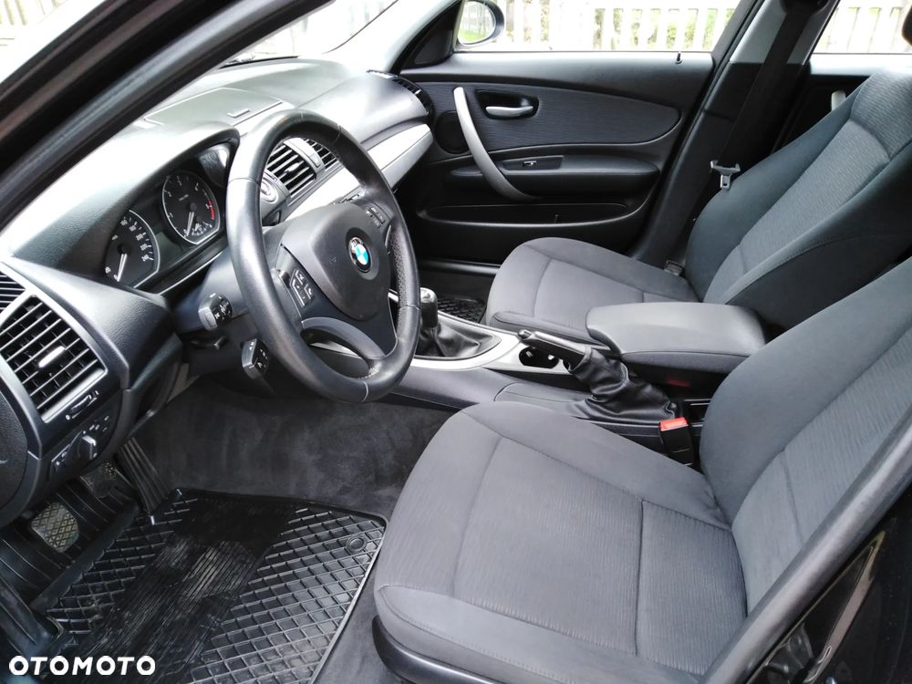 BMW Seria 1 118d DPF - 20