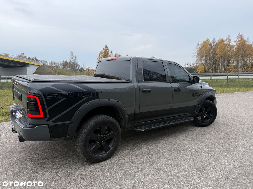 Dodge RAM 1500 5.7 4x4 - 7