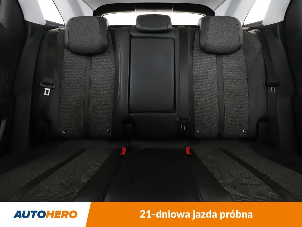 Peugeot 3008 1.2 PureTech Allure - 16