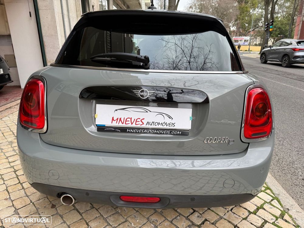 MINI 5 Portas Cooper D - 31
