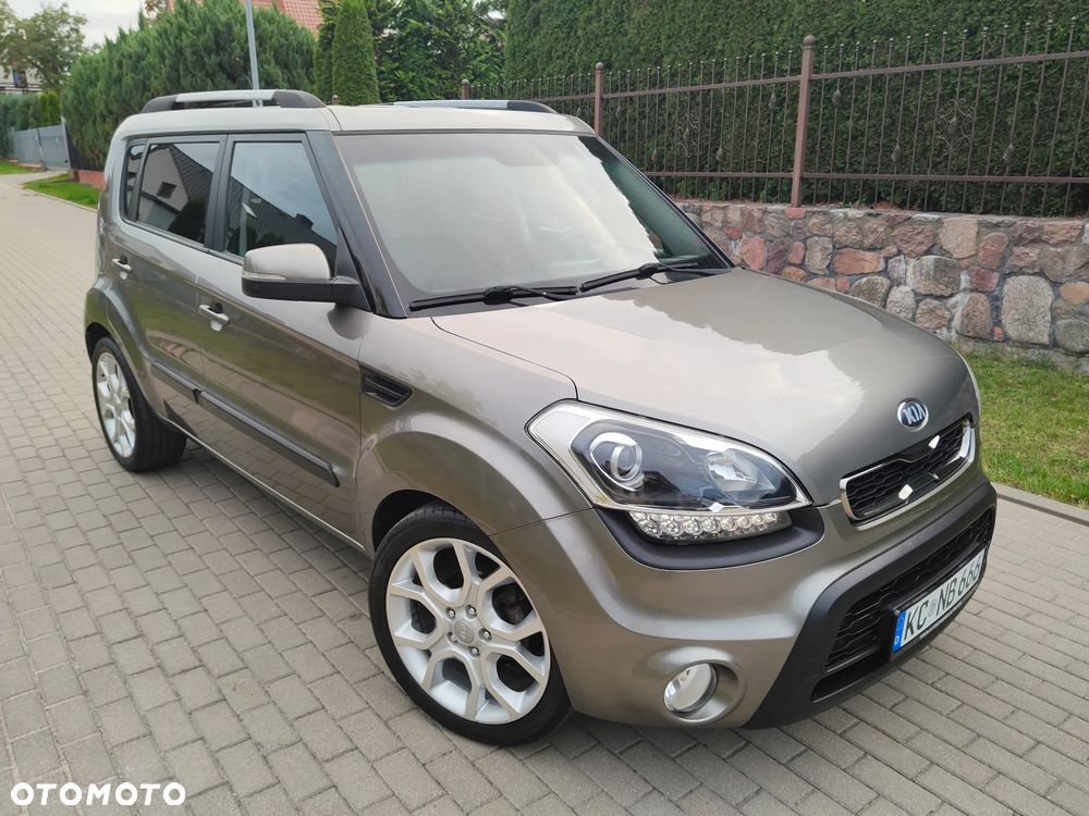 Kia Soul 1.6 CRDI Dream-Team Edition - 8