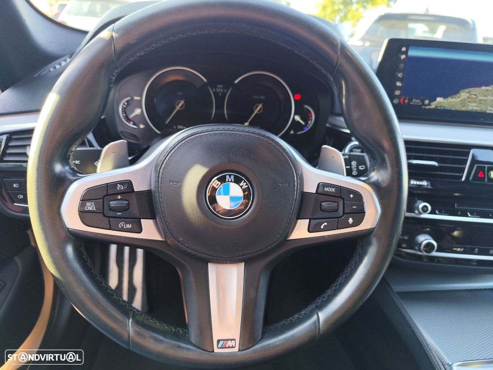BMW 520 d Pack M Auto - 18