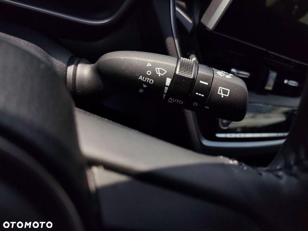 Toyota Corolla Cross 2.0 Hybrid Premiere Edition - 16