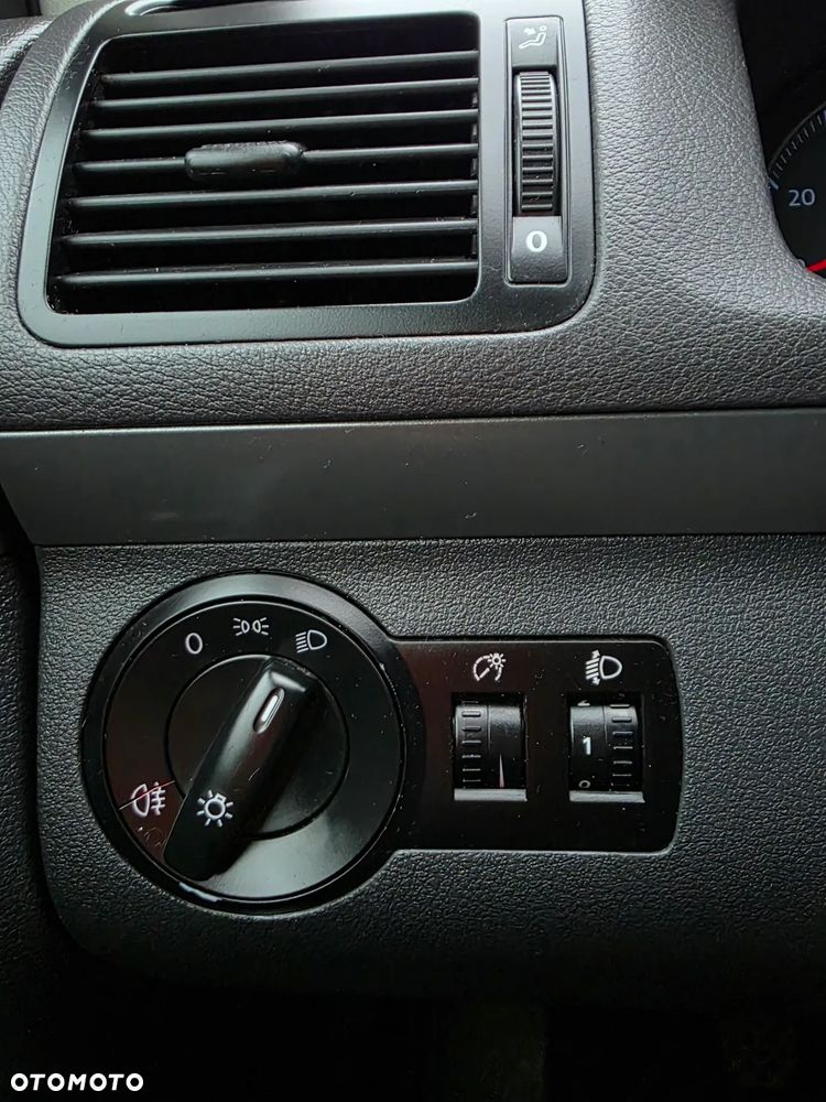 Volkswagen Touran 1.6 Freestyle - 20