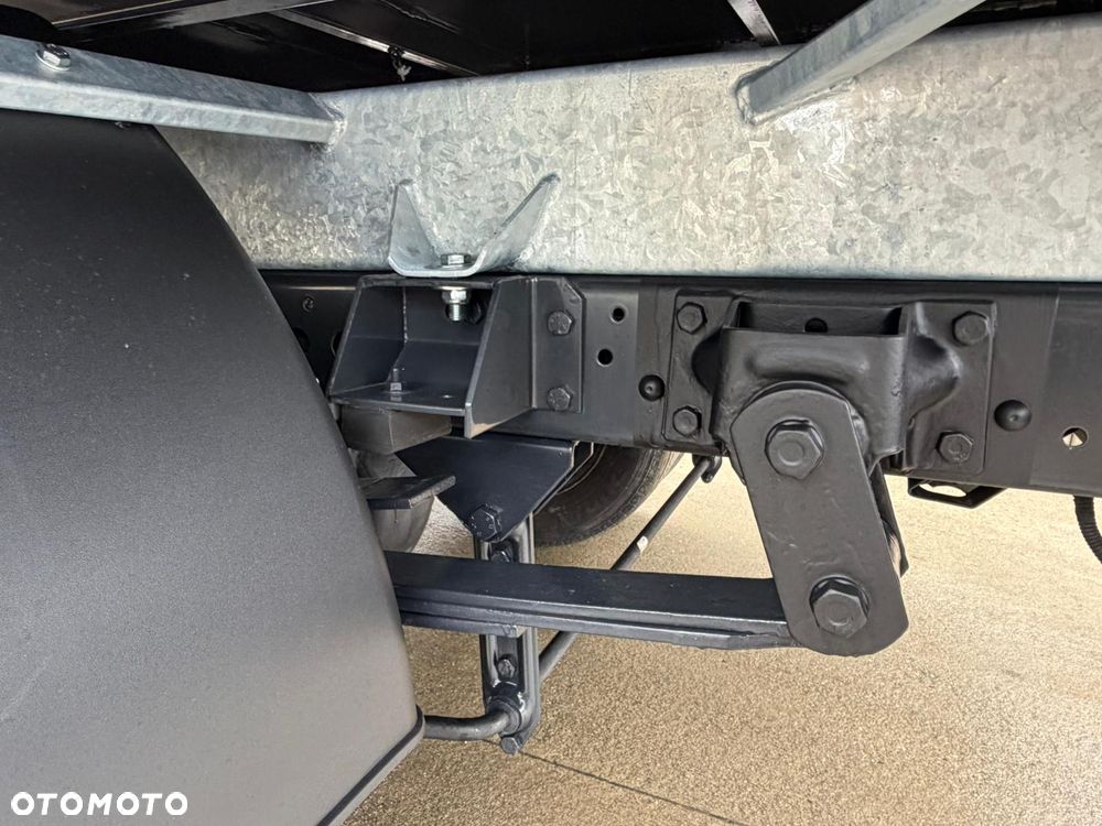 Iveco Daily 35C13 Wywrotka Nowy kiper 3 stronny bliźniak - 16