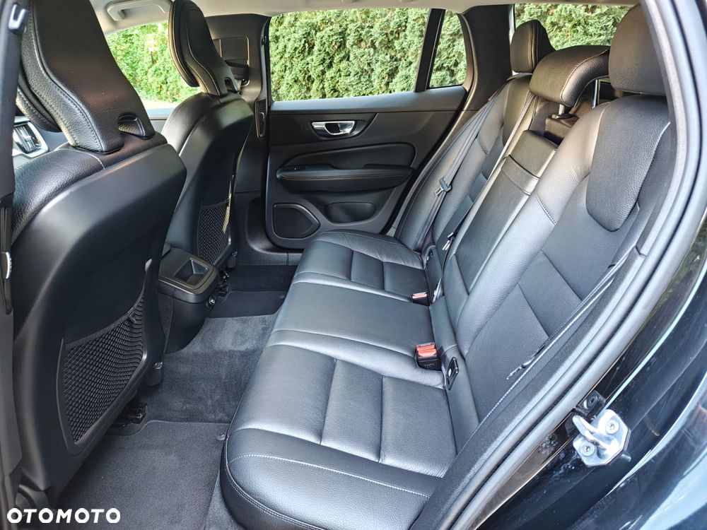 Volvo V60 - 11