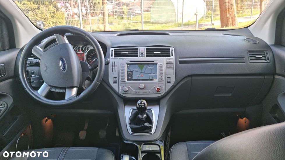 Ford Kuga 2.0 TDCi 4x4 Individual - 11