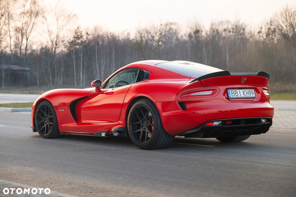 Dodge Viper - 10
