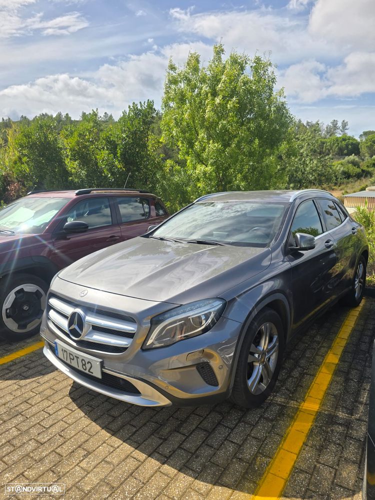 Mercedes-Benz GLA 220 CDI - 1