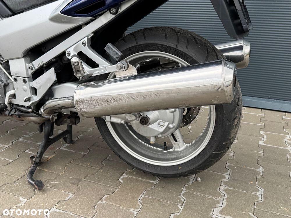 Yamaha FJR - 23