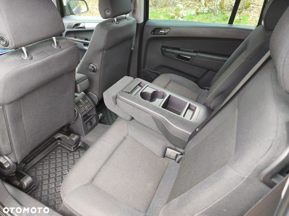 Opel Zafira 1.8 - 9