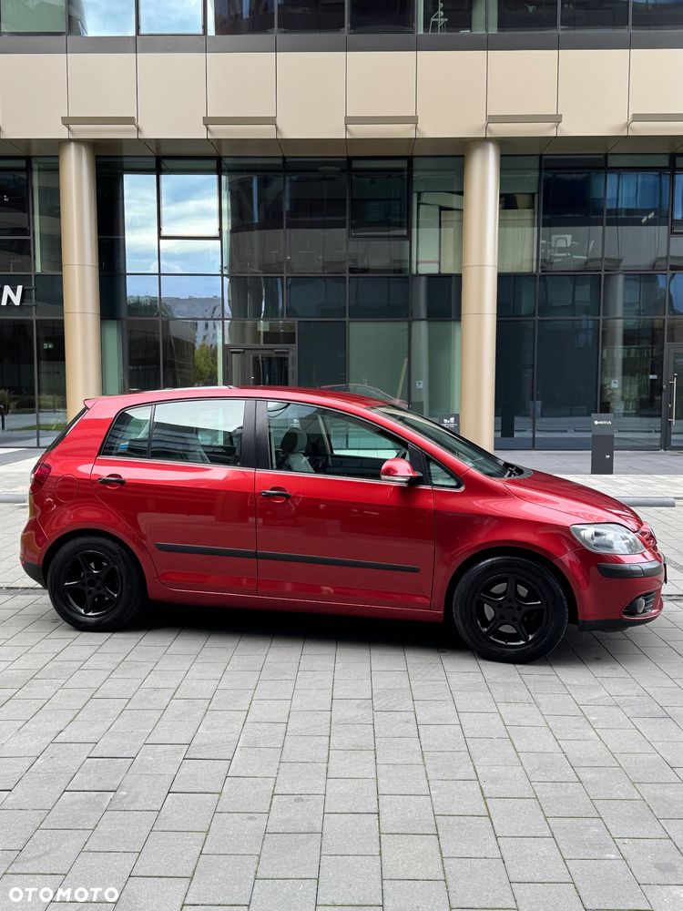 Volkswagen Golf - 5