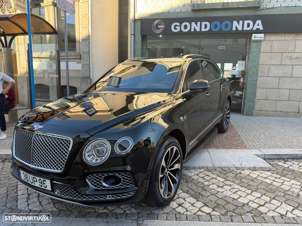 Bentley Bentayga V8 - 11