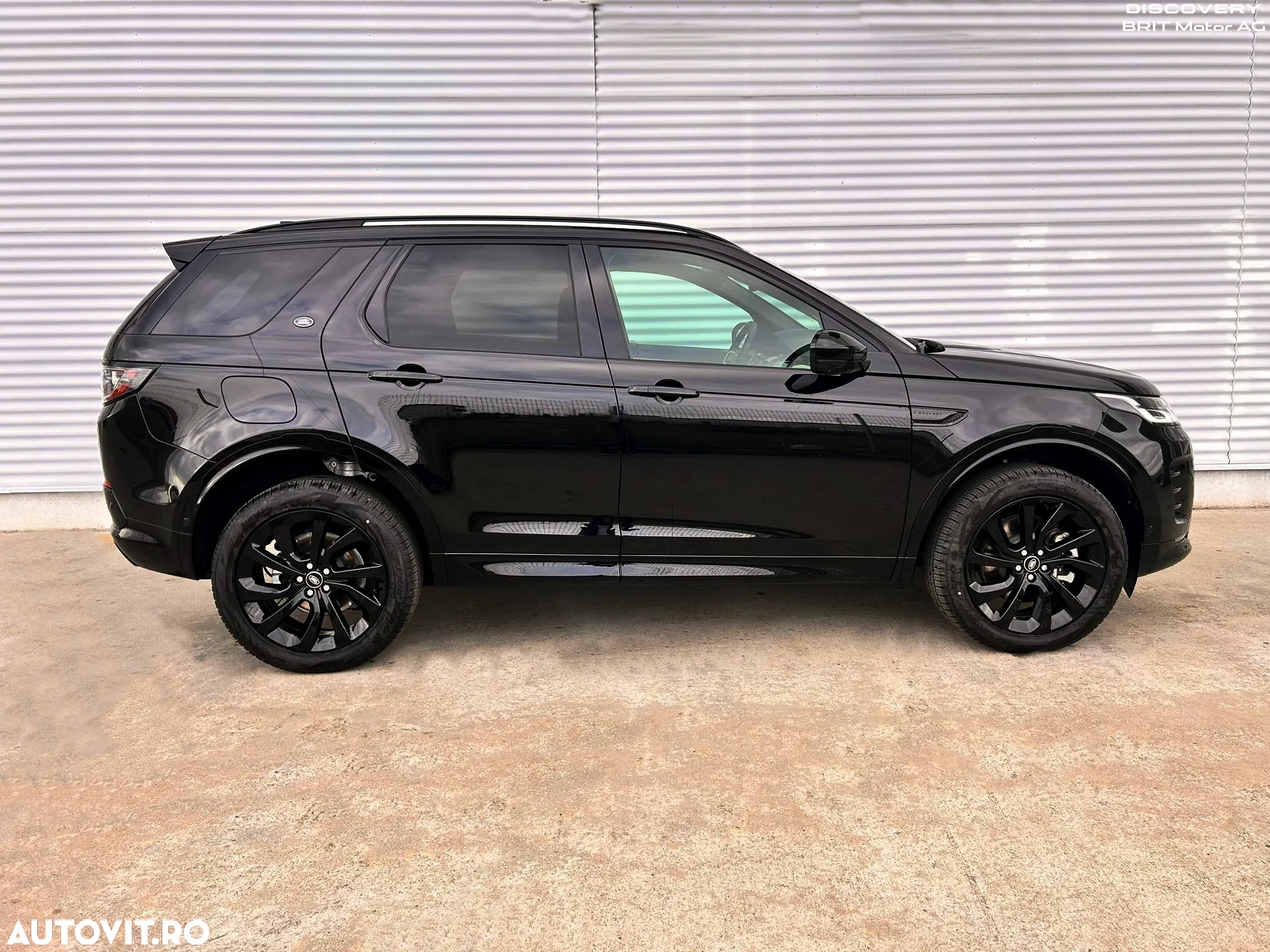 Land Rover Discovery Sport 2.0 D200 R-Dynamic MHEV SE - 3