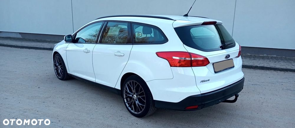 Ford Focus 1.5 TDCi Titanium - 6