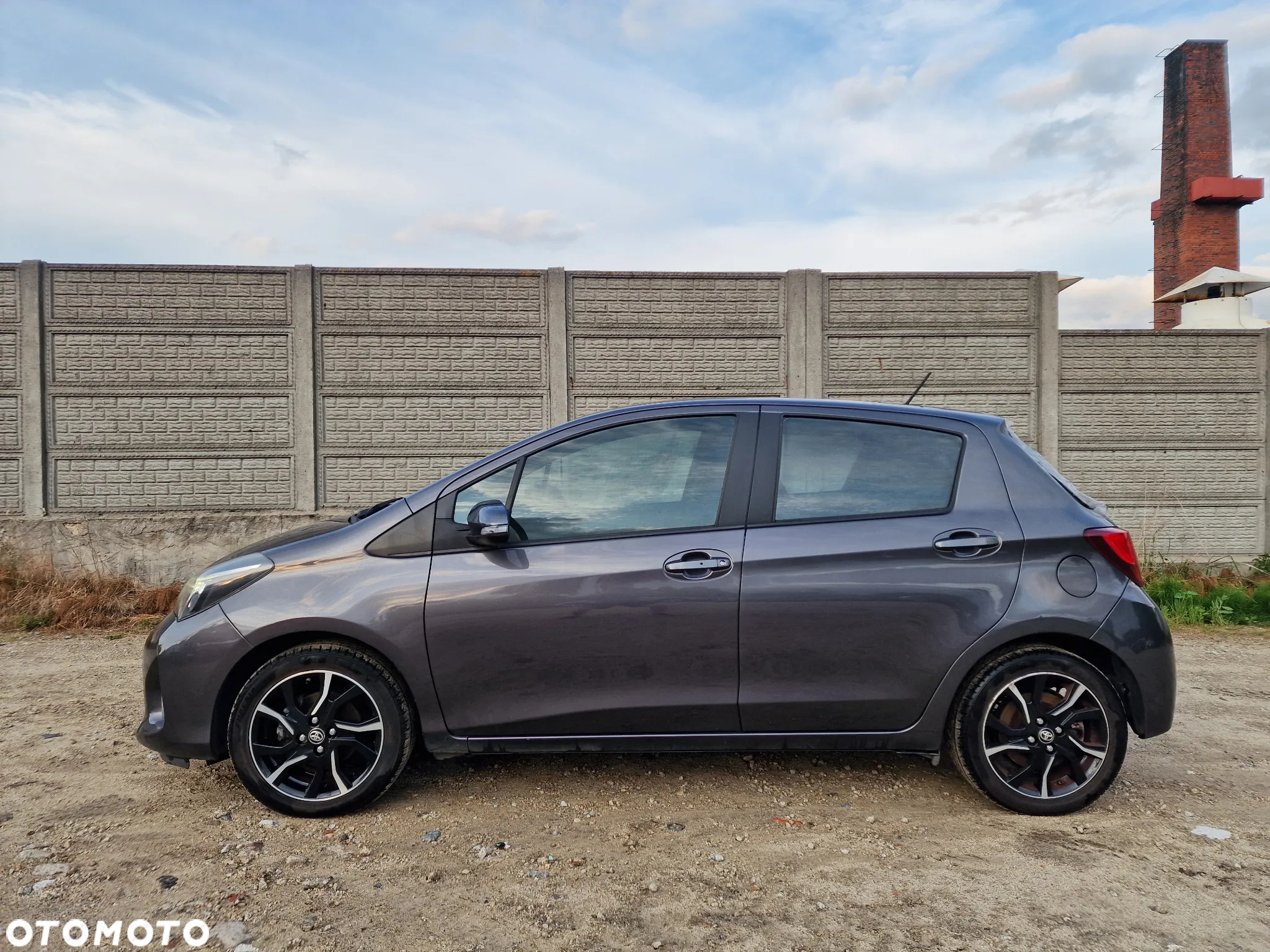 Toyota Yaris - 28