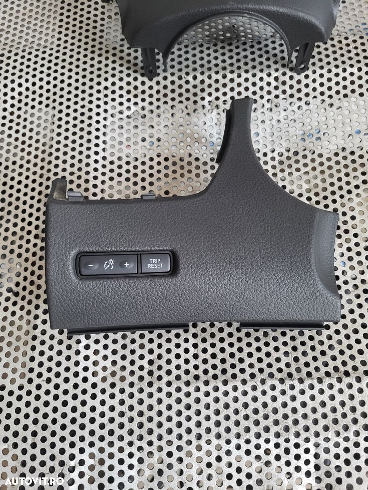 Butoane Buton Tempomat Pilot Automat Nissan Qashqai J11 Volan Stanga An 2014-2015-2016-2017-2018-2019-2020 Dezmembrez Nissan Qashqai J11 Facelift 1.5 Dci Euro 6 Cod Motor K9KU873 K9K873 - 1