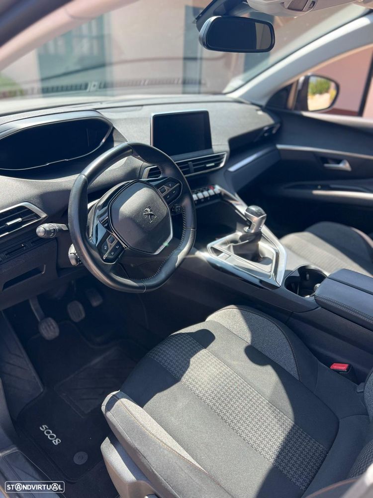 Peugeot 5008 1.5 BlueHDi Active - 4