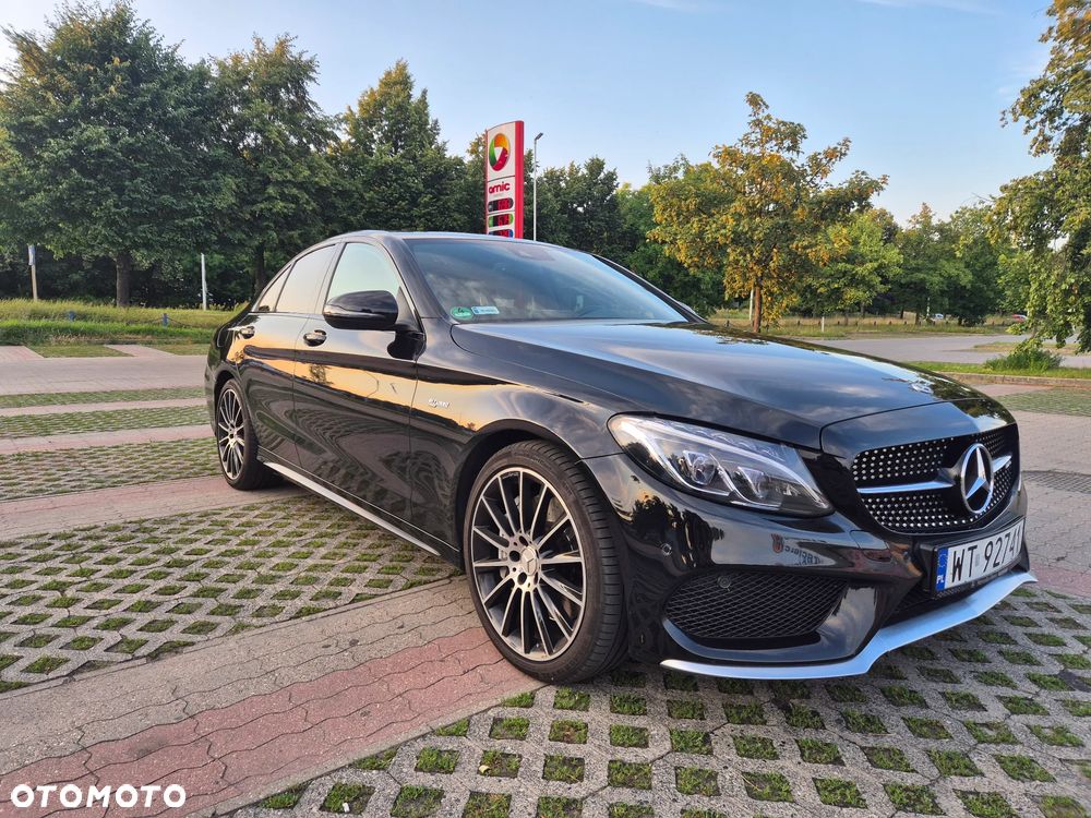 Mercedes-Benz Klasa C AMG 43 4-Matic - 2