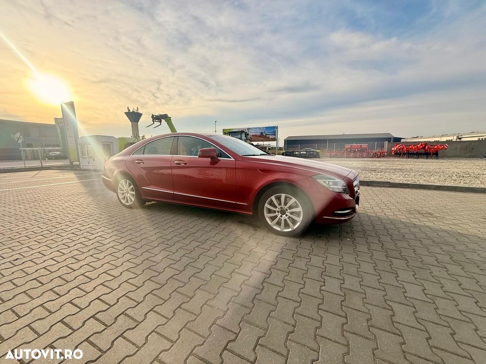 Mercedes-Benz CLS - 10