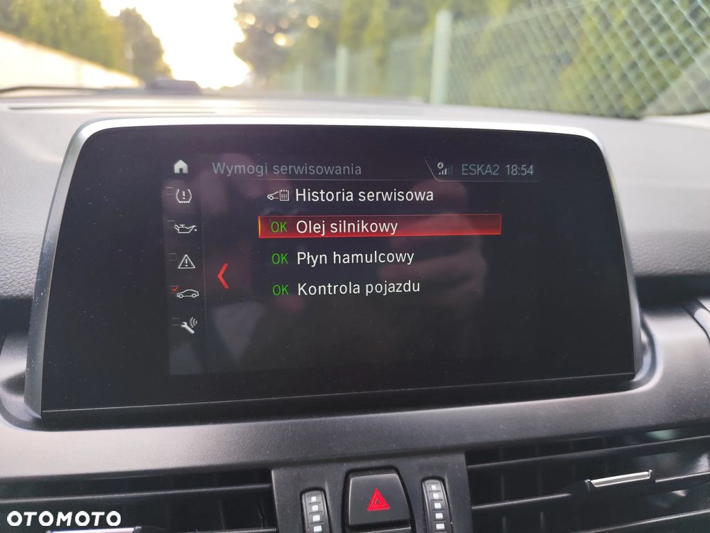 BMW Seria 2 216d - 14